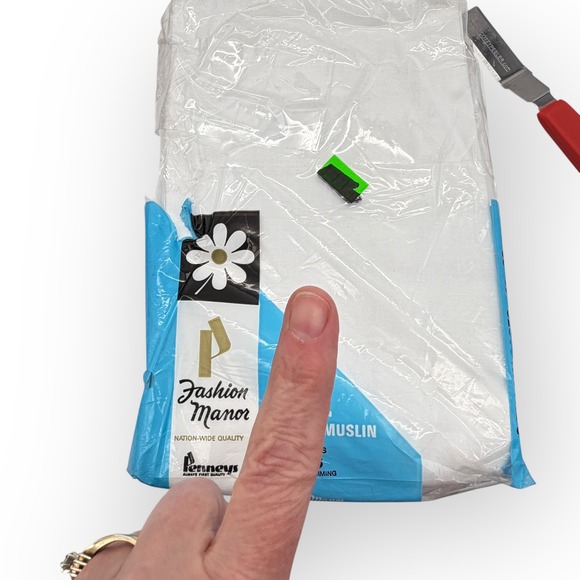 Vintage Penneys Fashion Manor Muslin Pillowcase only 1! 100% Cotton White 42x36 - Picture 2 of 4